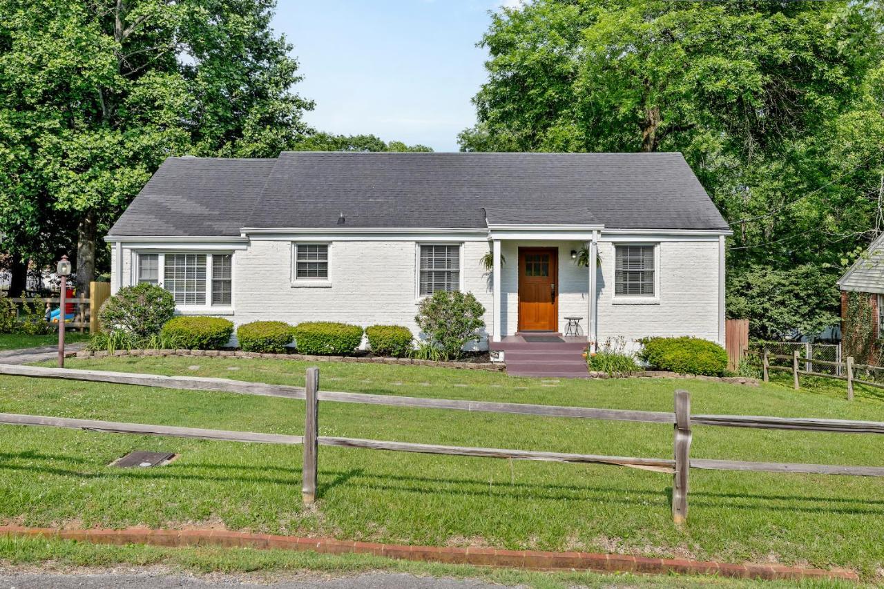 Neighborhood Retreat, Large Yard, Fire Pit Villa Nashville Dış mekan fotoğraf